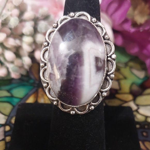 Chevron Amethyst Gemstone Ring 925 Silver - Size 6 - Picture 1 of 8